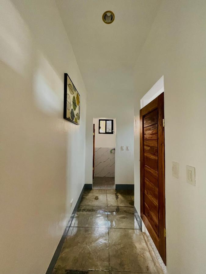 Momo Hostel موالبوال المظهر الخارجي الصورة